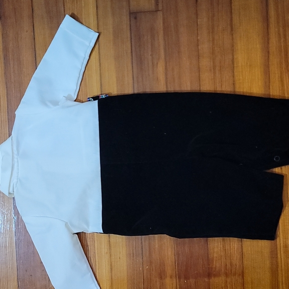 Michael James size 6/9 months black/white/red - Picture 4 of 4